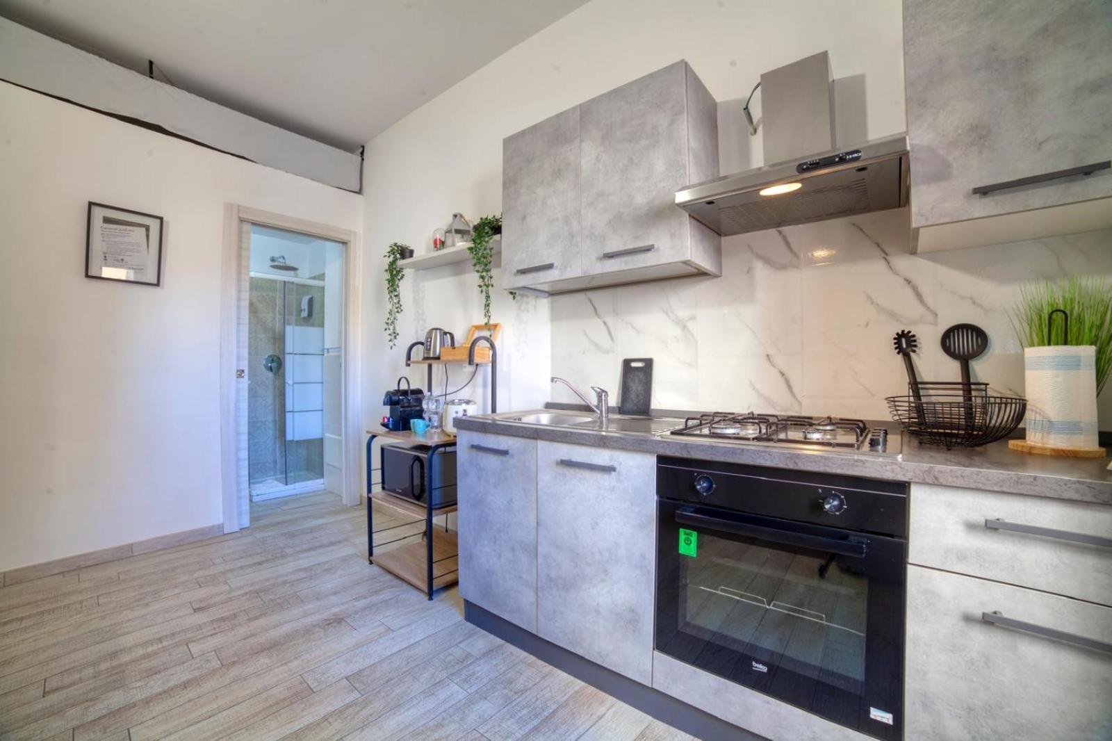 Sassari-Centro Elegante Appartamento Con Wifi E Netflix Exterior photo